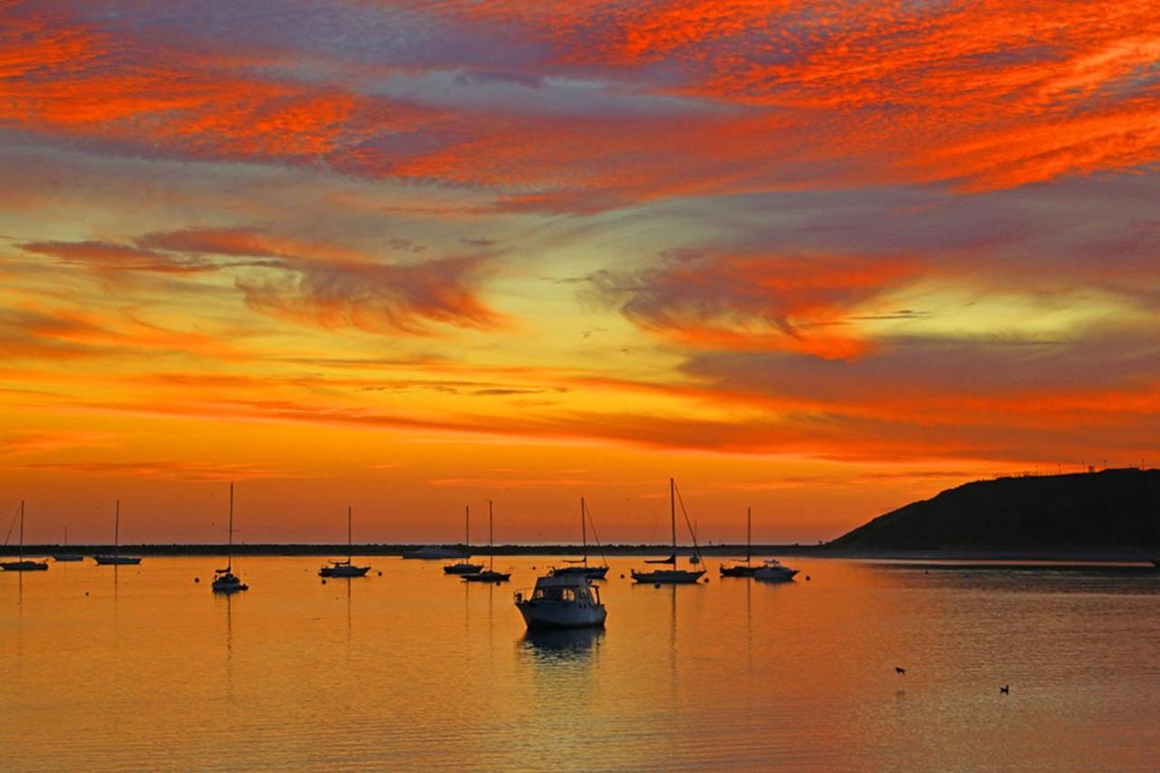 Miramar Beach Home Walk To Beach Trails Restaurants Family Activities Half Moon Bay Εξωτερικό φωτογραφία